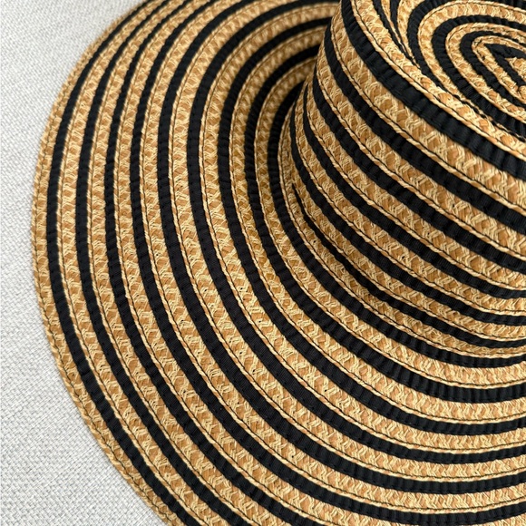 Eric Javits NEW Margot Straw Hat SPF50 - Picture 5 of 8